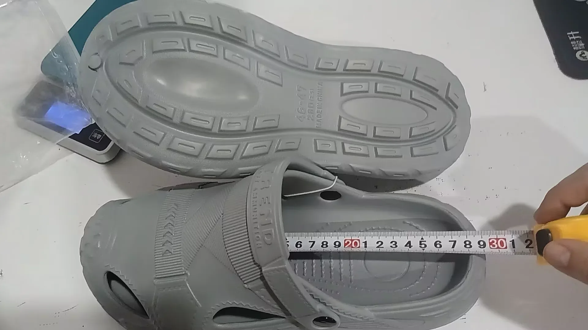 Sommer Herren Outdoor Clog Sandalen EVA Atmungsaktiv Rutschfest Geschlossene Zehenpartie Verschleißfeste Strandpantoffeln – Detail 4