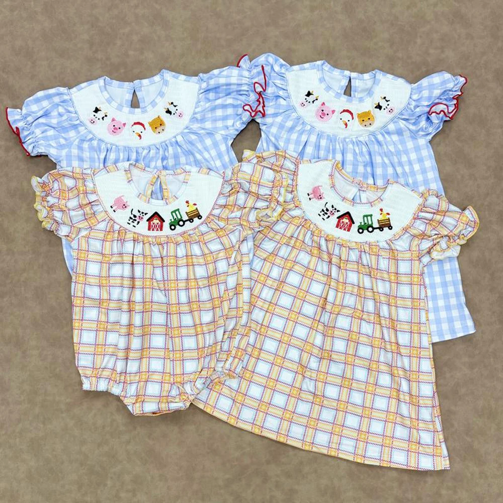 

GSD2276 Wholesale Matching clothes girls dresses Summer Embroidered farm smocked short sleeve dress Boutique Children rompers