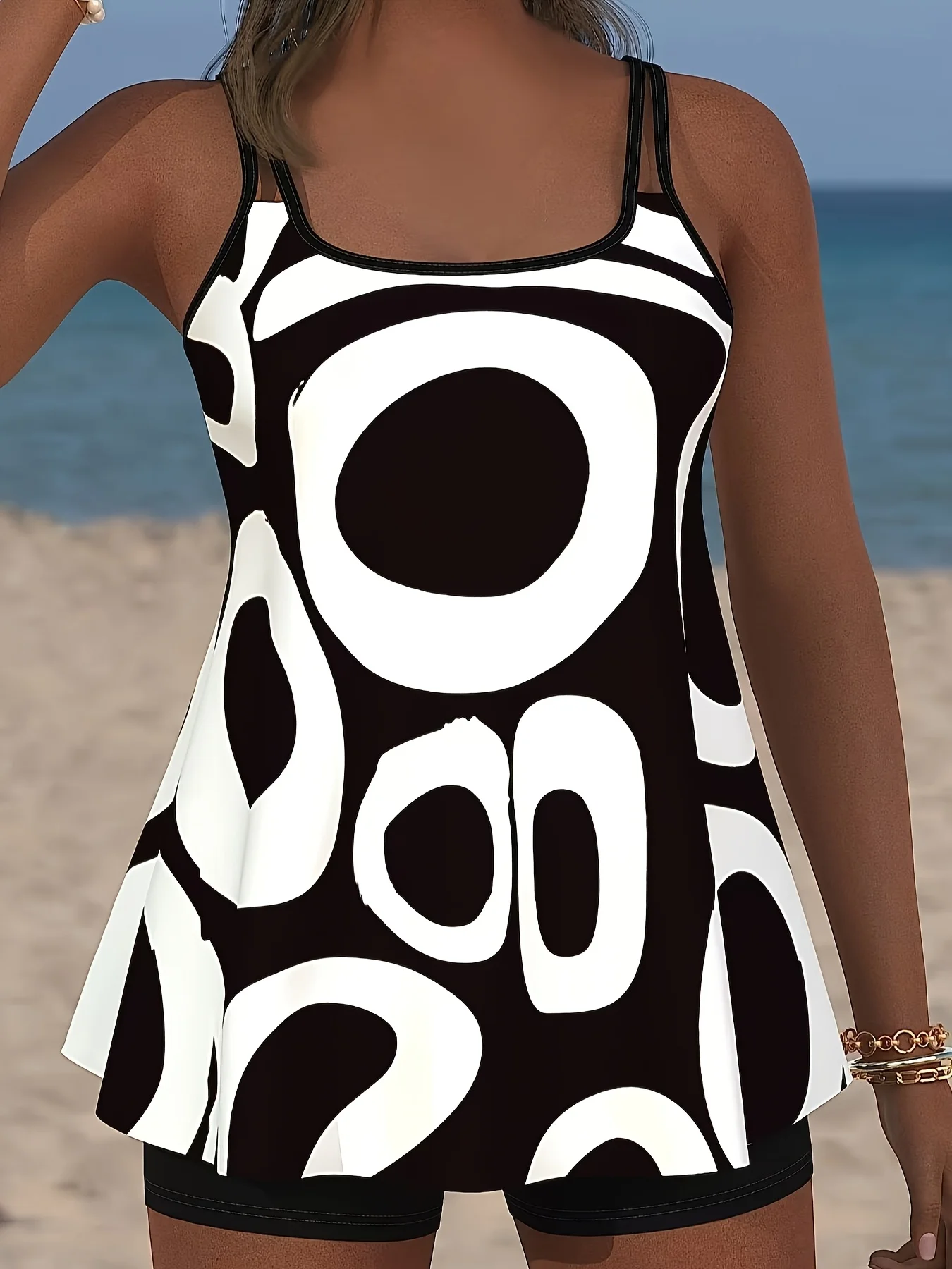 

Женский двухсекционный купальник больших размеров, закрывающий живот