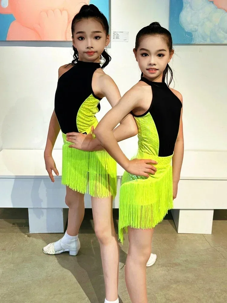 새로운 어린이 룸바 차차 삼바 라틴 댄스 복장 소녀 볼룸 댄스 드레스 술 스커트 프린지 라틴 연습 드레스