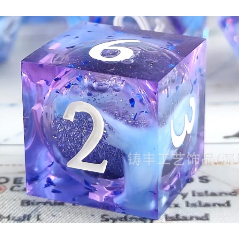 

Glitter Chrysanthemum Sharp Edge Resin Dice RPG DND Polyhedral Dice 7pc Set Desktop Role Playing Entertainment Tool