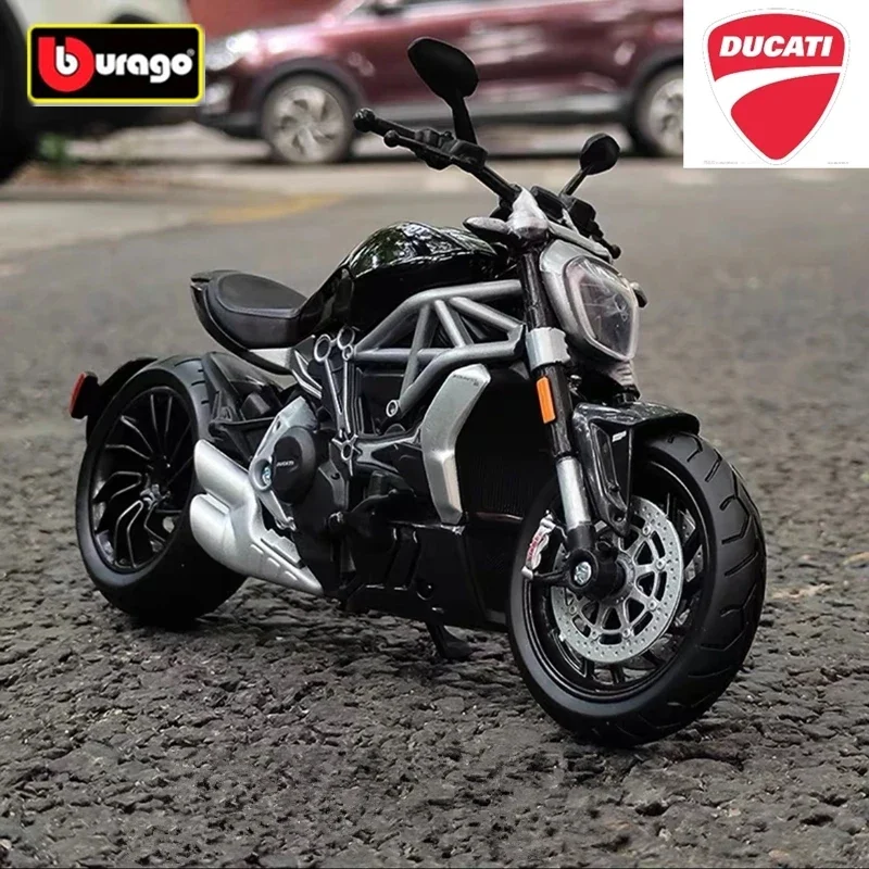 Bburago 1:18 2016 Ducati Xdiavel S Alloy Racing Motorcycle Model Diecasts Metal Street Motorcycle Model Simulation Gifts Toys