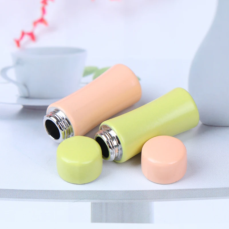 Cute 1/12 Dollhouse Miniature Thermos Cups Miniature Food Play Scene Dollhouse Accessories Thermo Water Cup Doll House Decor