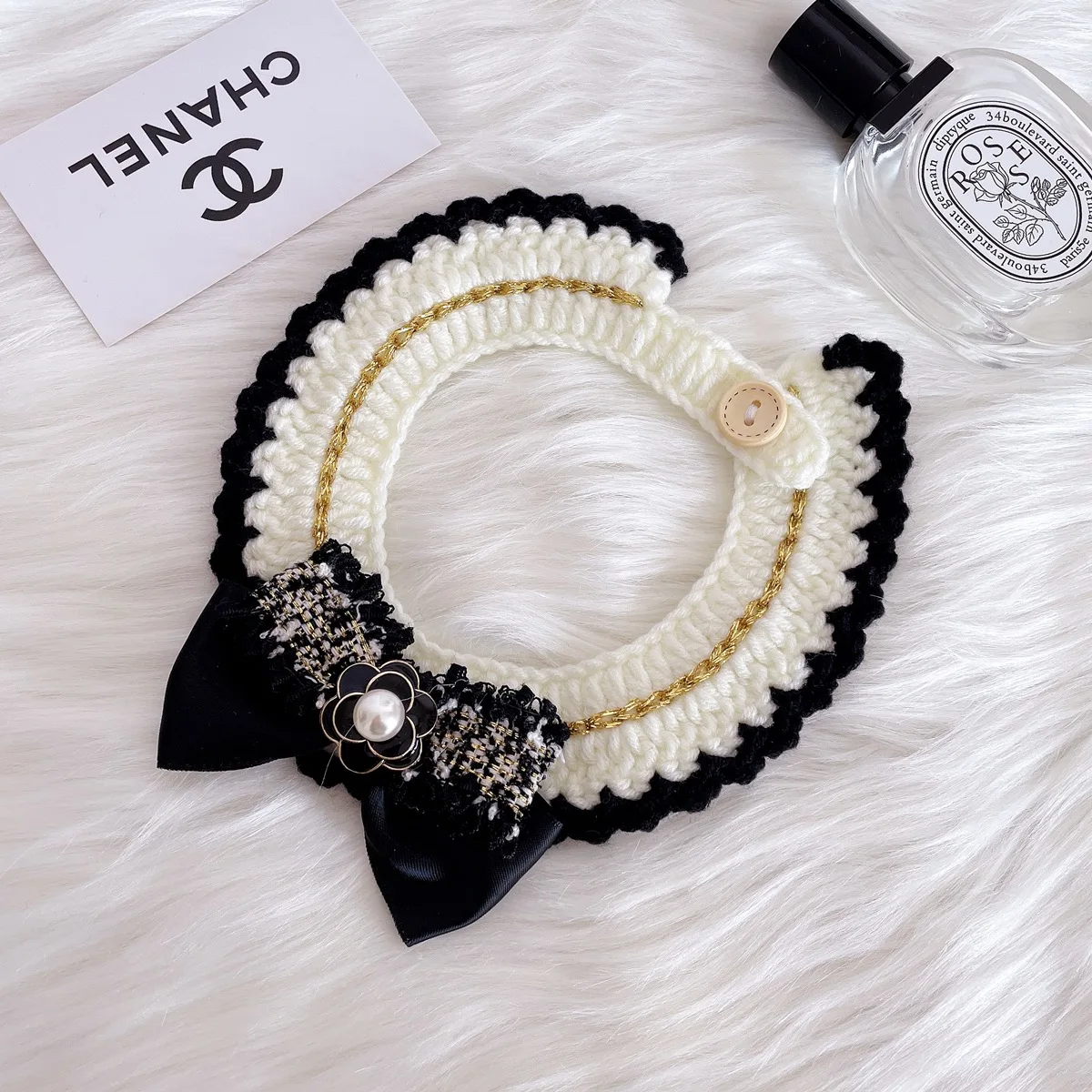 Pet Cat Dog Floral Edge Hand Hook Collar Classic Black White Knitted Cat Collar Cute Cat And Dog Necklace Pet Collar