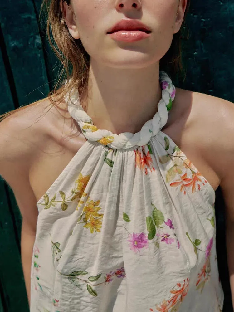 New Summer 2026 Women's Fashion Casual Versatile Sleeveless Floral Print Pleated Hanging Neck Collar Top Elegant
