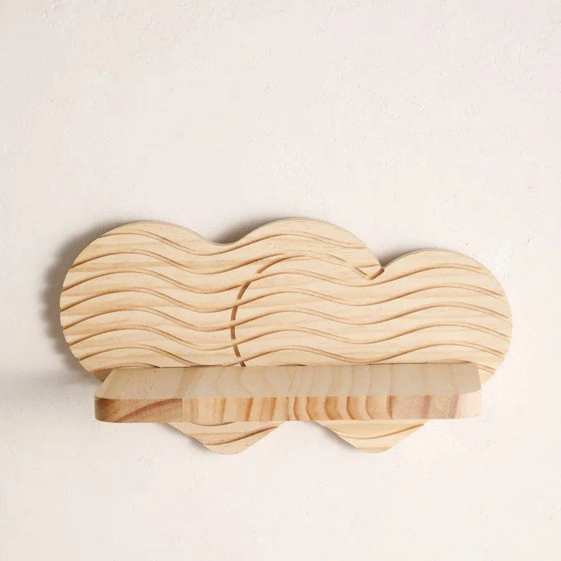 Heart Shaped Creative Pine Wall Flower Pot Holder Handcrafted Wooden Shelf for Home Decor Unique Hanging Planter Storage Display