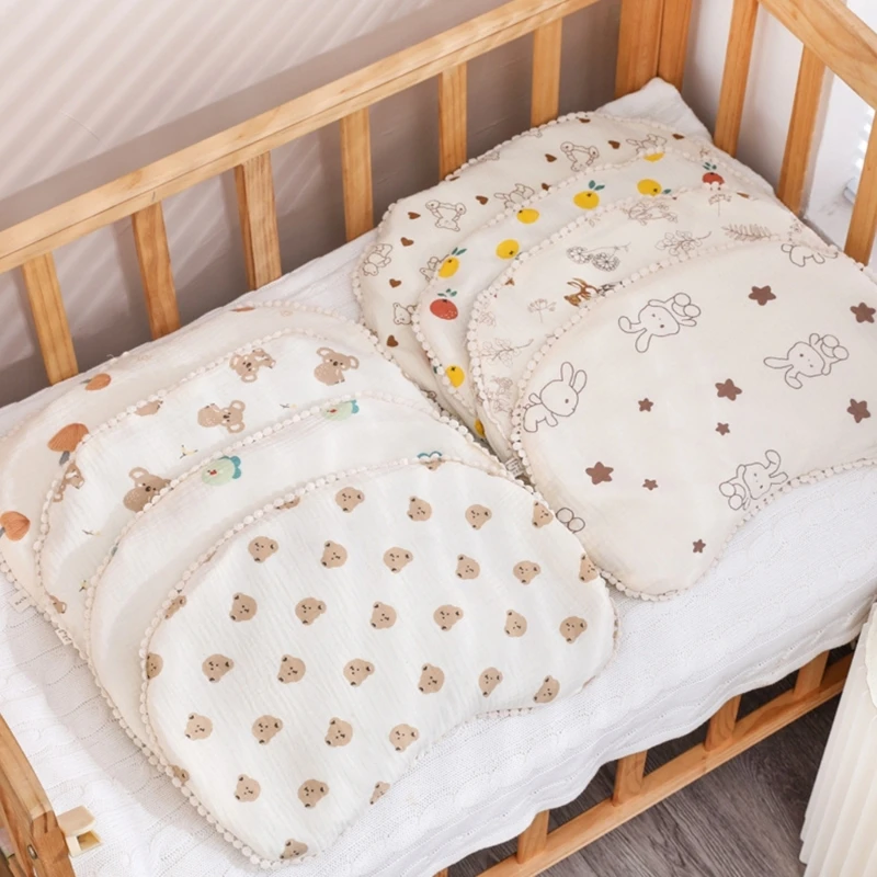 Comfortable and Cooling Infant Pillow Double Layer Gauzes Buckwheat Filling Pillow Breathable Moon-shaped Baby Pillow