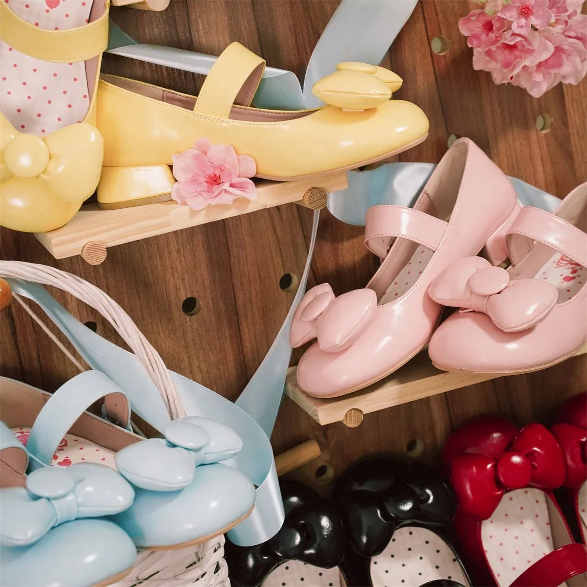 

Leather Low Heel Single Shoes Cute Round Head Bubble Bow Lolita Mary Jane Shoes Kawaii Shoes for Women
