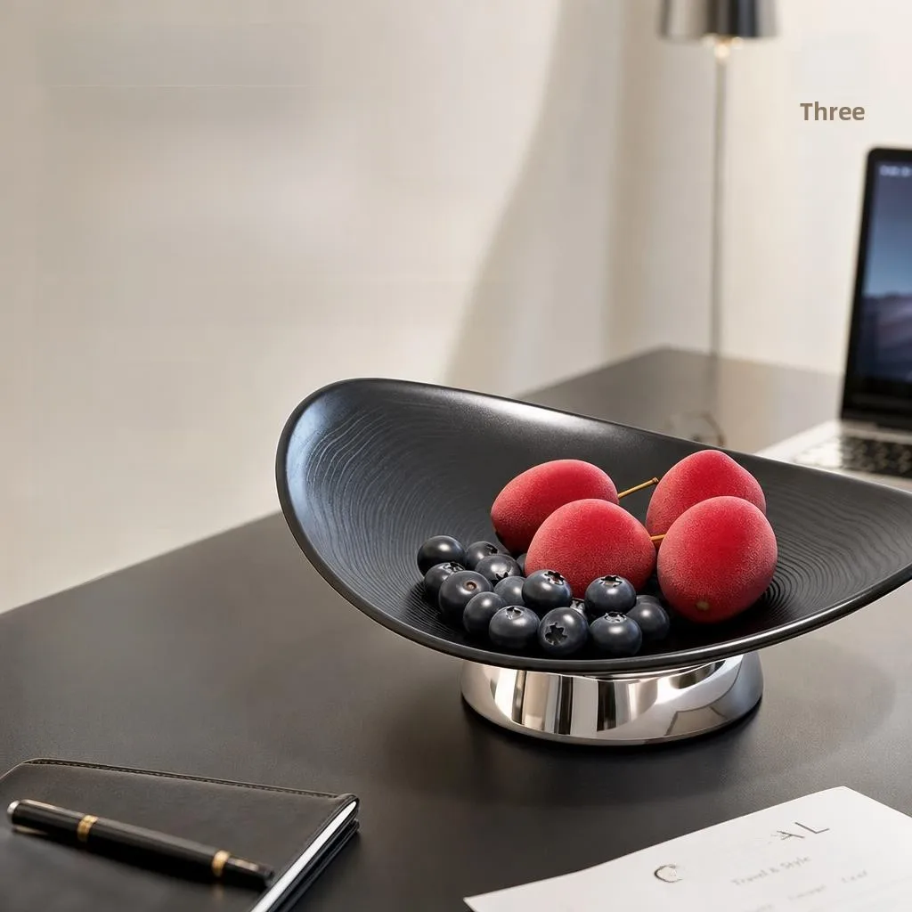 

Italian Style Fruit Tray Office Reception Minimalist High End Lightweight Elegant ABS Silver Plated Dessert Plate