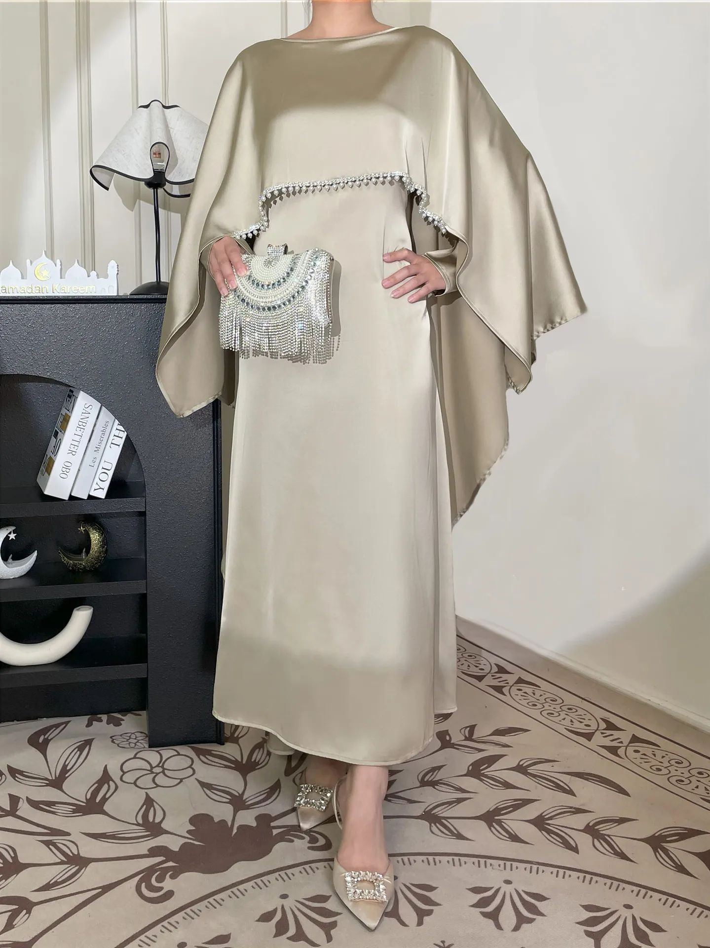 

Femme Musulmane Vestidos Pearl Beads Abaya for Women Dubai Cape Evening Party Dress Muslim Kaftan Turkey Robe Eid Djellaba Gown