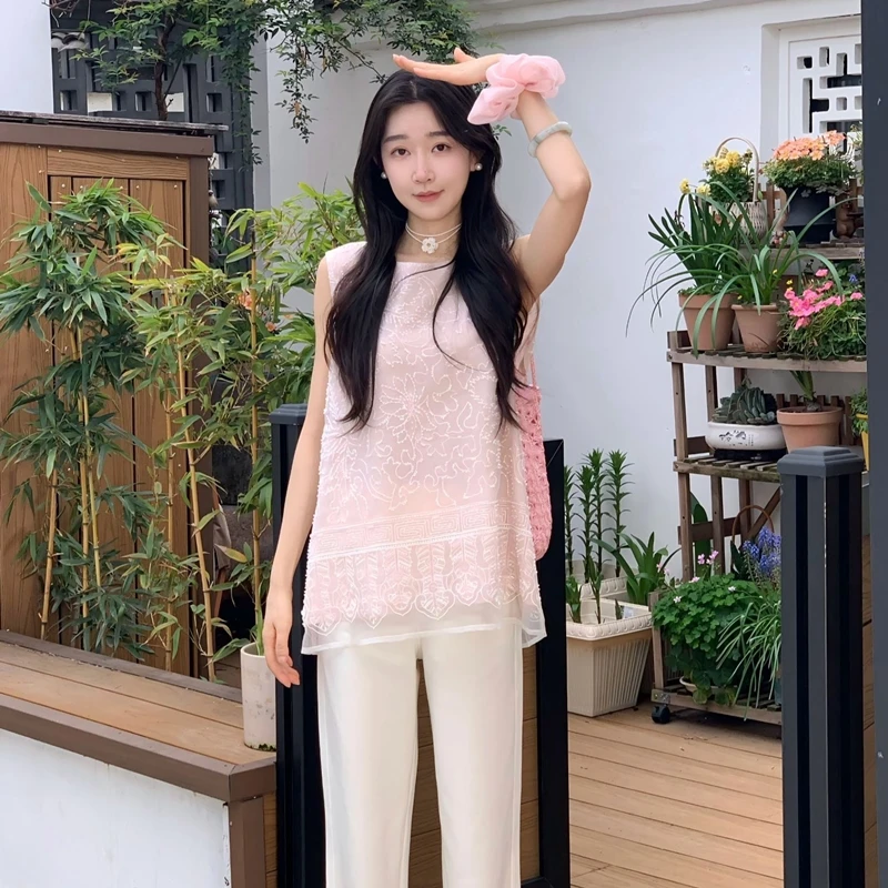 

OUDOCKEE Loose Sakura Pink Embroidered Sleeveless Top Heavy Work High End Women's Fashion Summer New Polyester Fiber