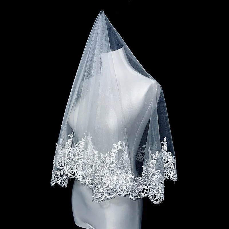 1 Tier Wedding Veil With Comb Exquisite Lace Edge Scalloped Mantilla Elegant Chapel Bridal Veils White Ivory velos de novia