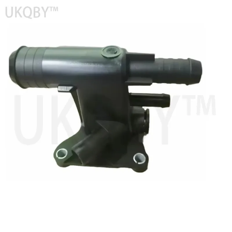 

Четырехходовой интерфейс водопроводной трубы на резервуаре для воды без заглушки для определения температуры воды CJ5E8K556BA