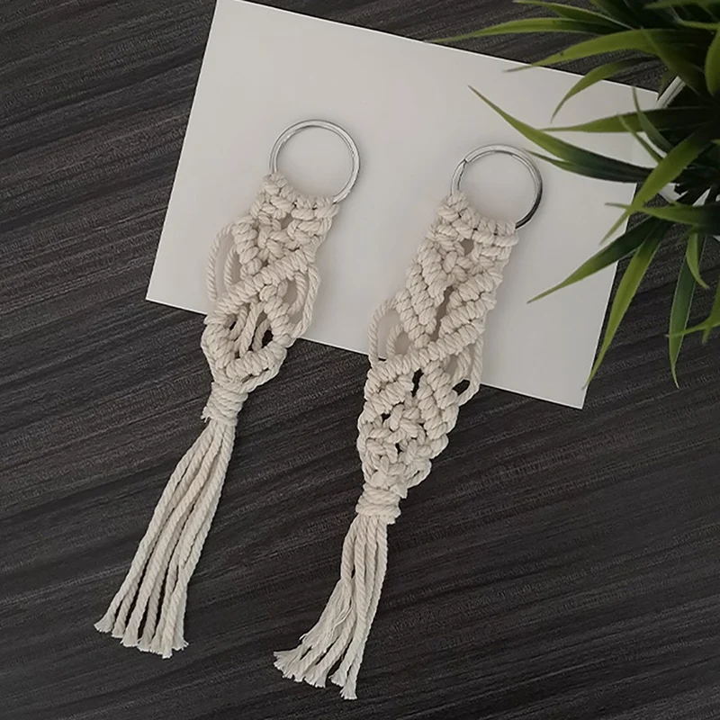 6 piezas Mini llaveros de macramé Boho macramé bolso encantos con borlas lindos accesorios hechos a mano para llavero de coche