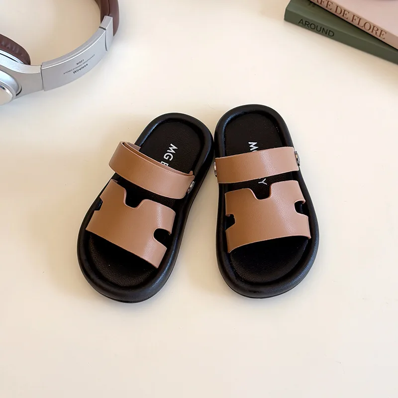 New Summer Kids Soft-Soled Hollow Beach Shoes Children Non-Slip Sandals Boys Girls Outdoor Casual Sandals Everyday Casual Shoes