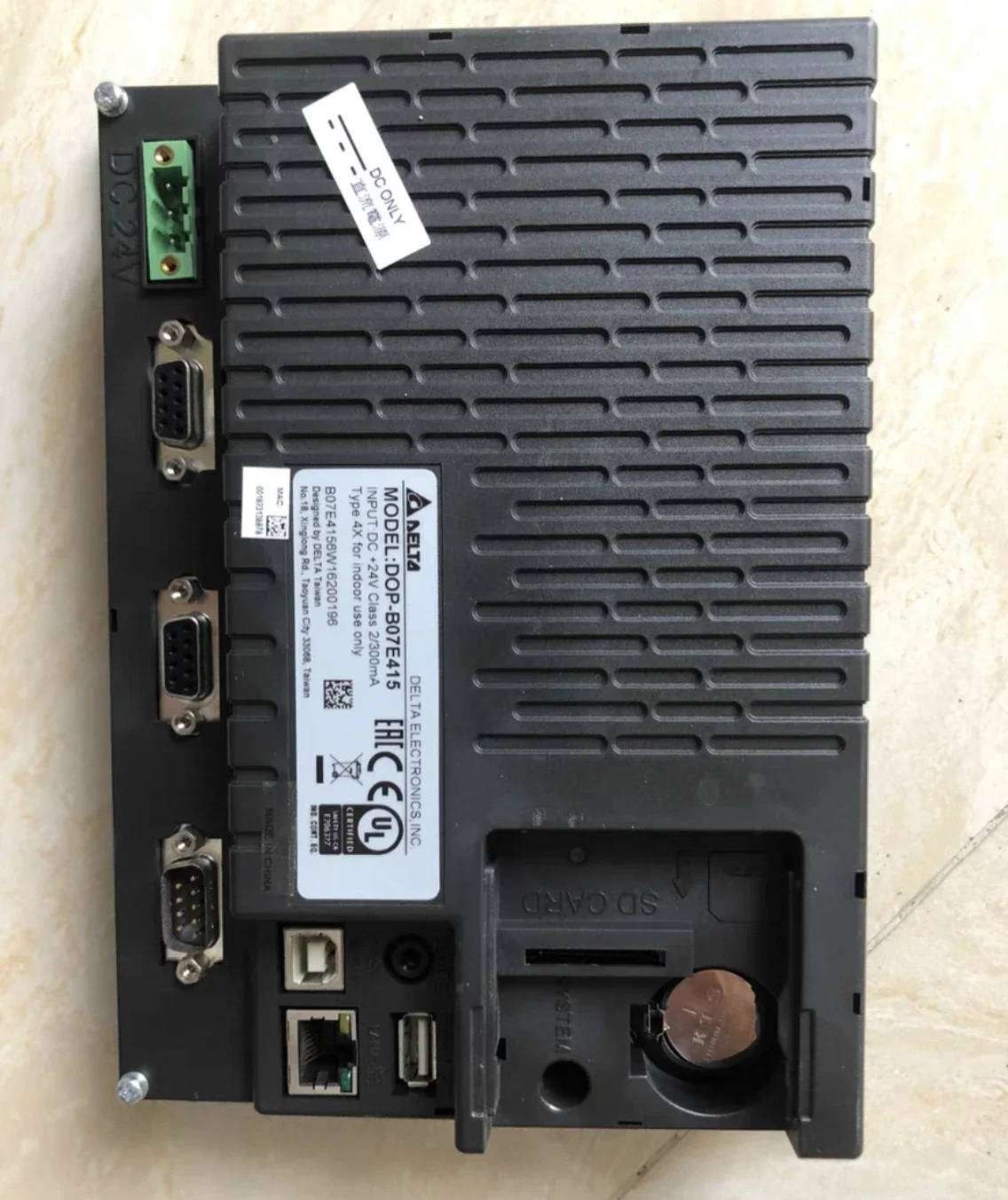 Pantalla táctil de segunda mano DOP-B07E415