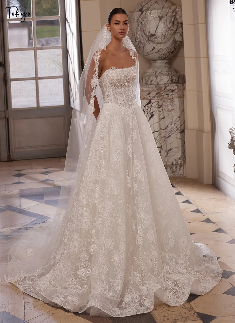 Tokyo White Elegant Lace A-Line Customized Wedding Party Off Shoulder Detachable Sleeves Bridal Gown Zip Back Wedding Gown 2026