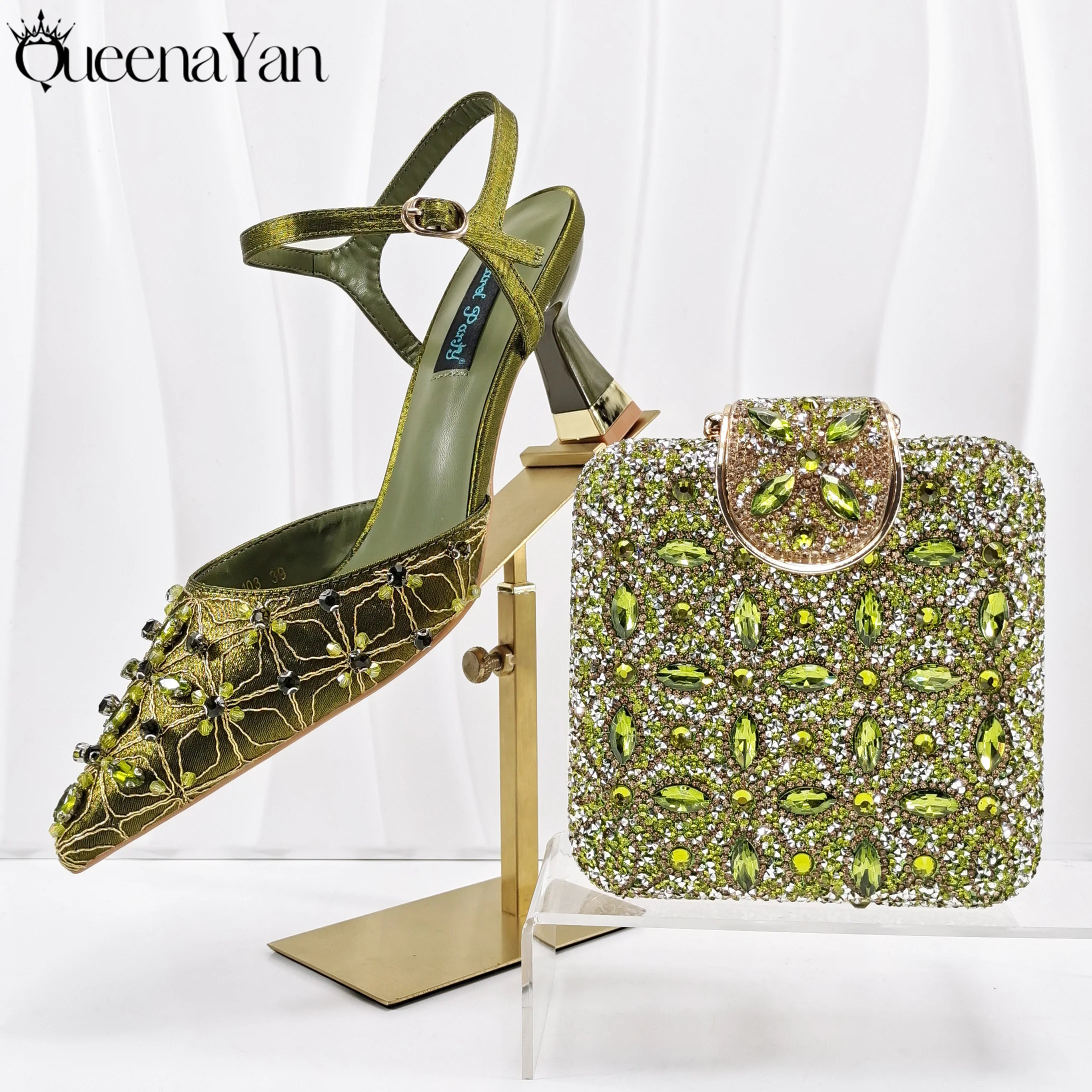 مجموعة أحذية وحقائب يد نسائية إيطالية بتصميم ماسي كامل أنيق من QueenaYan لحفلات الزفاف والمناسبات الخاصة #1