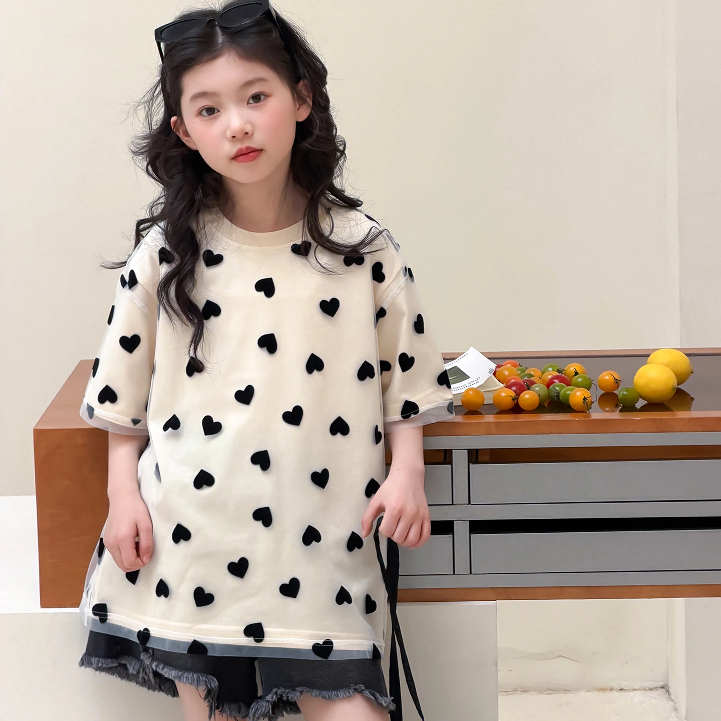 Girls' short sleeved T-shirt new summer trendy cool and stylish light and thin girl big girl super good-looking children's fashi