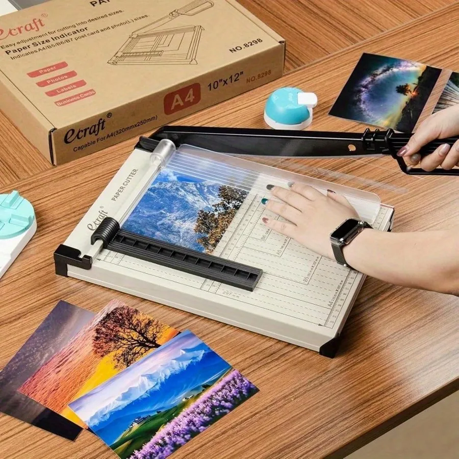 A4 Guillotine Paper Cutter, Paper Slicer with Safety Guard & Blade Lock, Lightweight Portable Trimmer, Cuts Up to 12 Sheets, Suitable for PVC, Leather, Photos, Nonwovens, Home Office, Christmas Paper & Packaging Cutting
