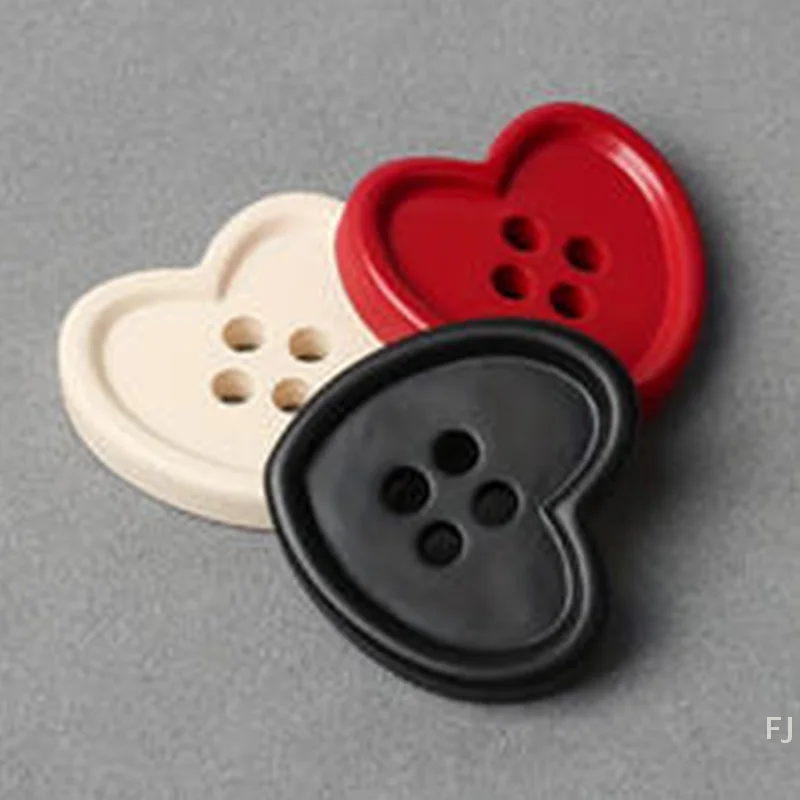 [YU]20pcs Buttons For Needlework Heart Sewing Button For Clothing Diy Accessories Decorative Craft Supplies
