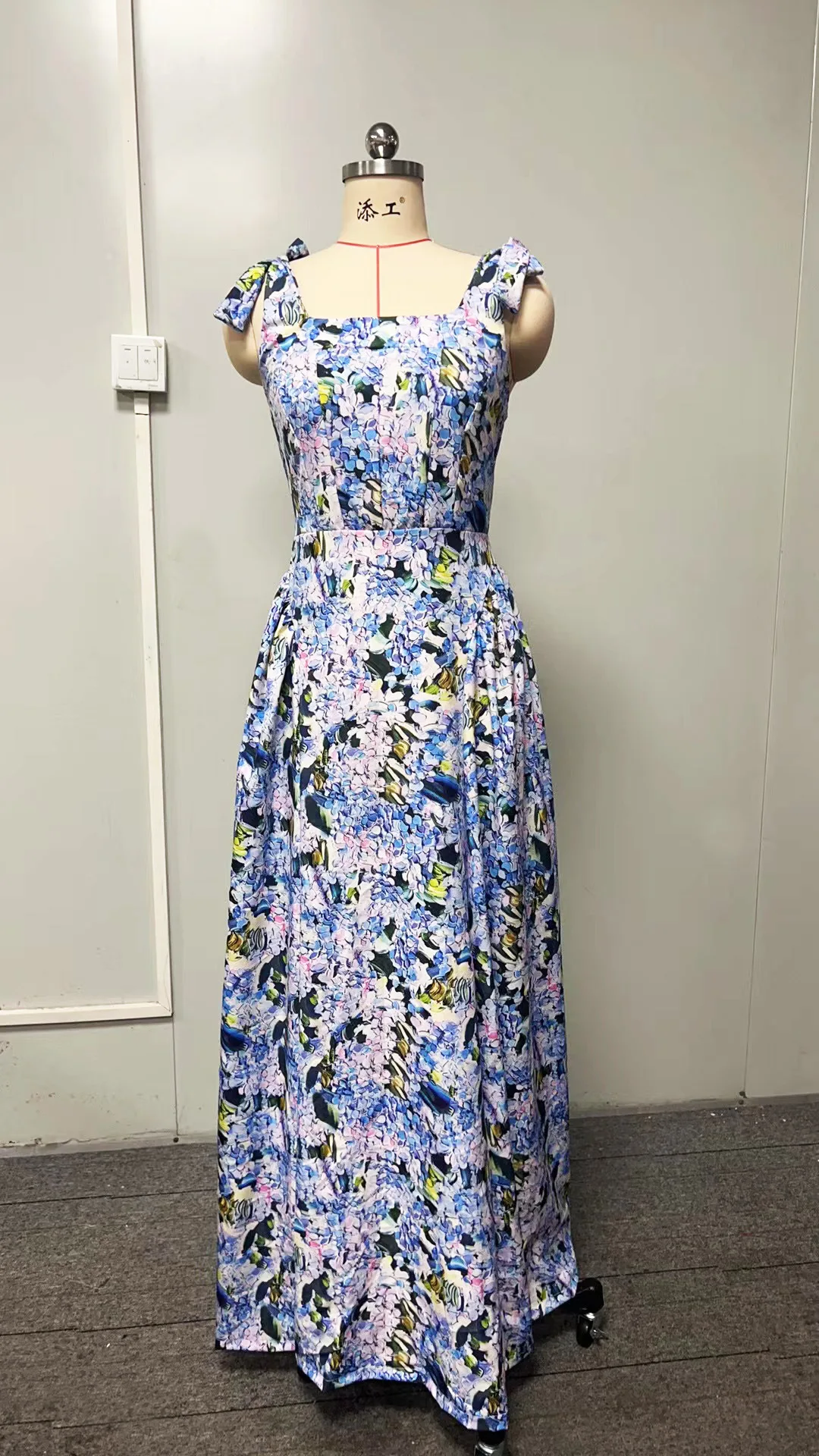 Frauen Floral Print Saum Maxi Abend Prom Kleid Quadrat Kragen Spitze-up Sling Langes Kleid Sommer Backless Hohl Boho kleid Mujer