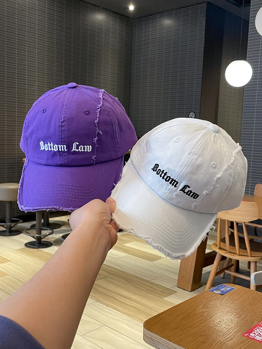 

Women's Brushed Baseball Cap Couple Street Embroidered Alphabet Peaked Cap Men's Four Seasons Fashion Cap