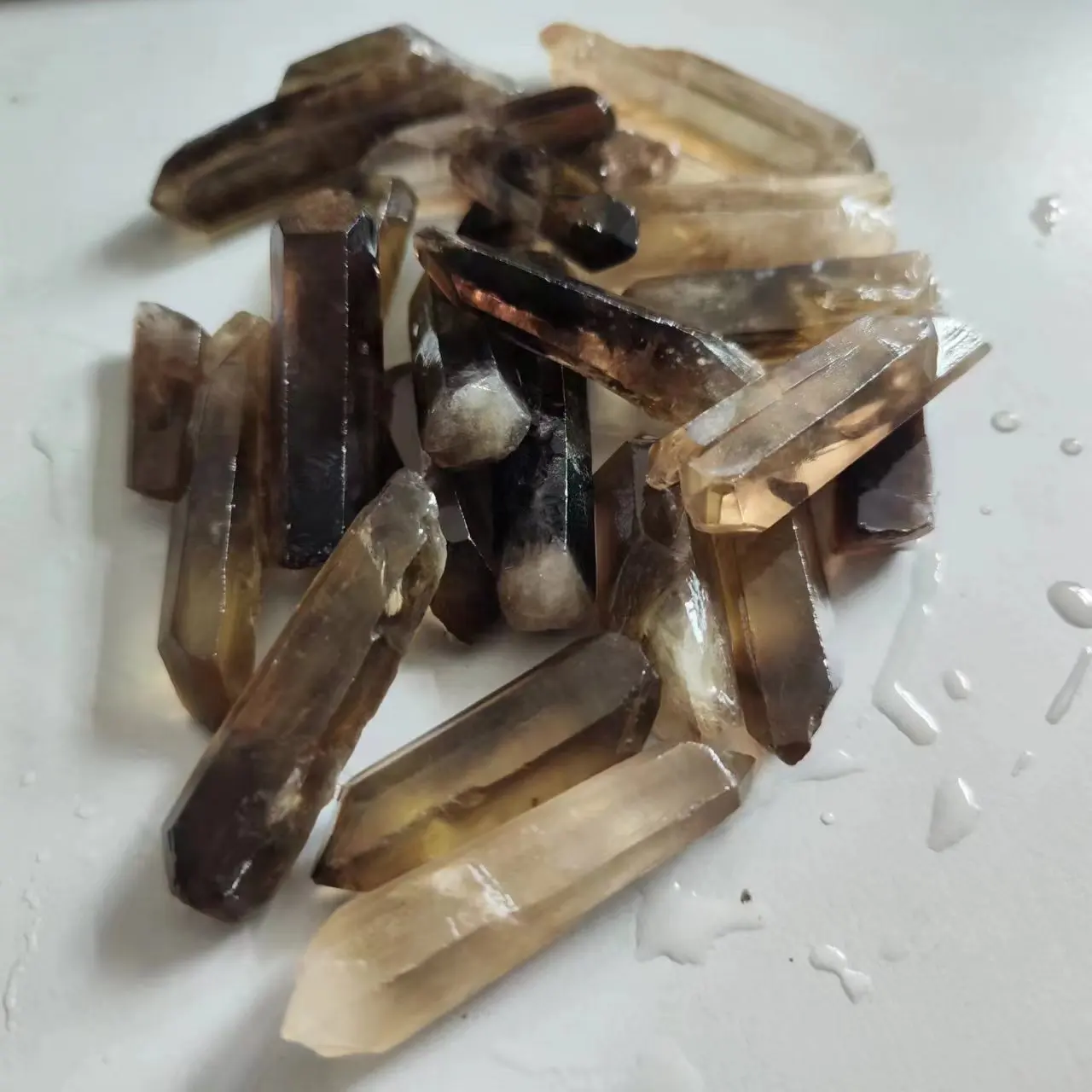 Natural Smoky Quartz Crystal Points Specimen Reiki Healing Stone Hexagonal Prisms Obelisk Wand Tower Energy Meditation Decora