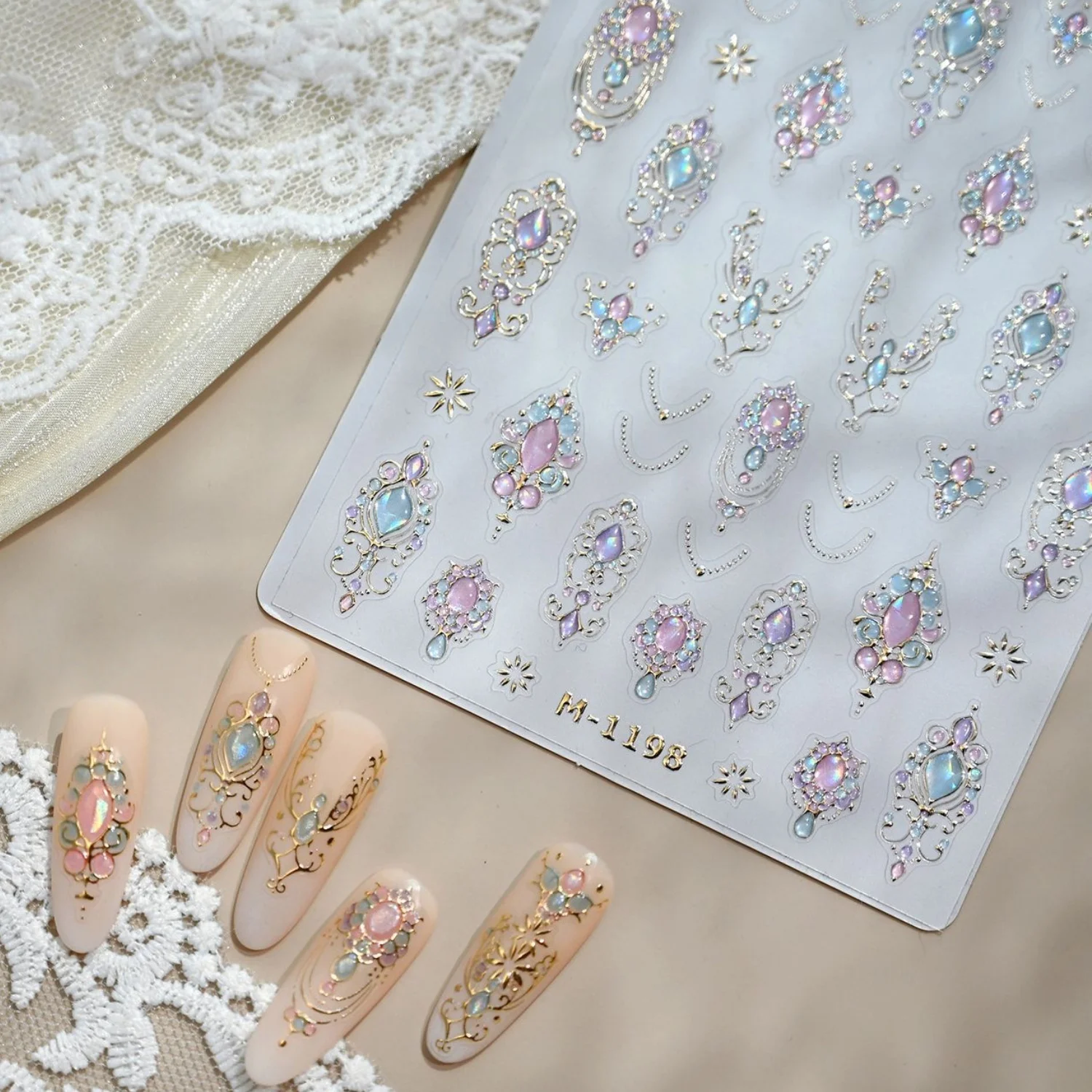 5D Luxus Vintage Nagelkunst-Aufkleber Rosa Blau Künstliche Edelsteine Gold Metallrand Europäisch Retro Selbstklebende Maniküre Nagelsticker