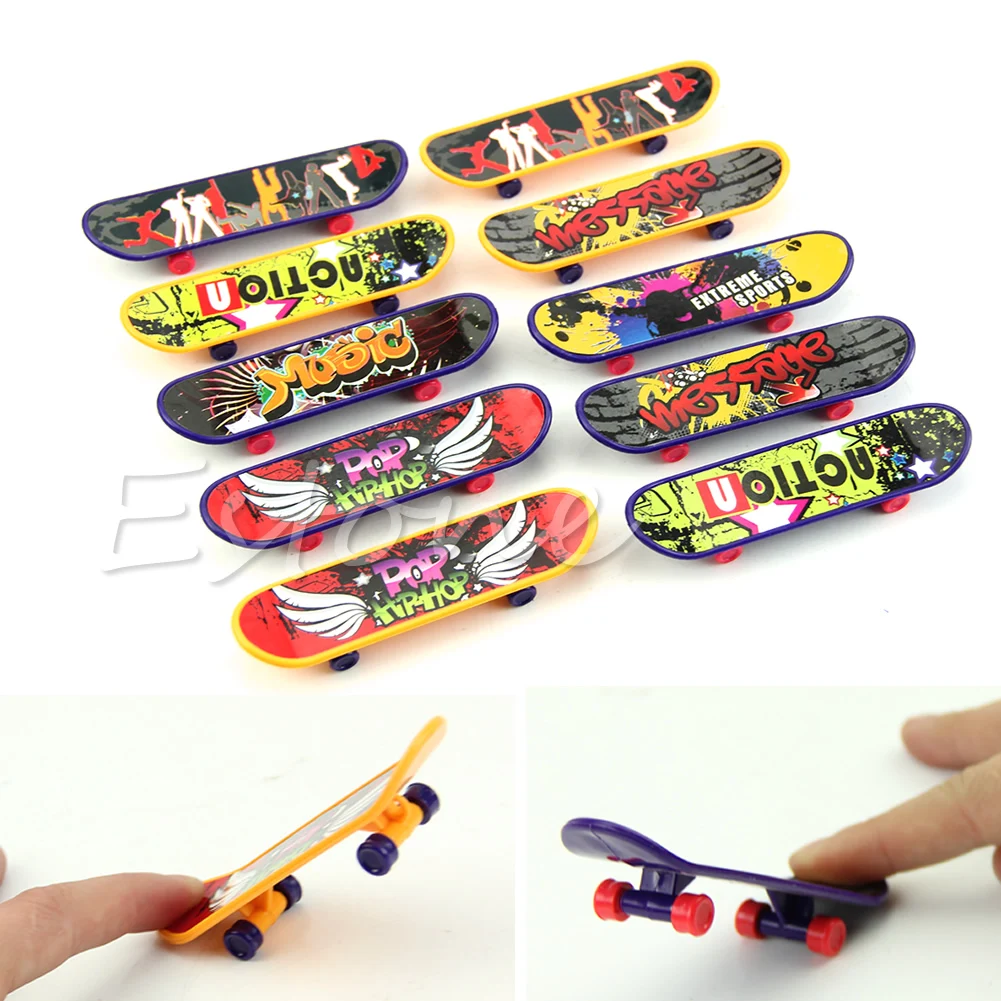 10pcs Plastic Mini Finger Skating Board  Cute Skateboard Funny Table Game Toy Boy Kids Gift Simulation Vehicle