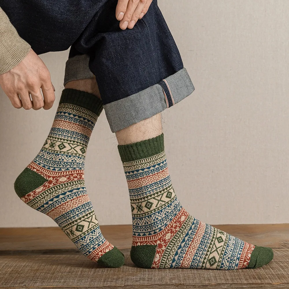

5Pairs Harajuku Snow Cotton Socks Men Mid-Calf Warm Thicken Socks Winter Nordic Style Knit Wool Tube Socks Christmas Gifts