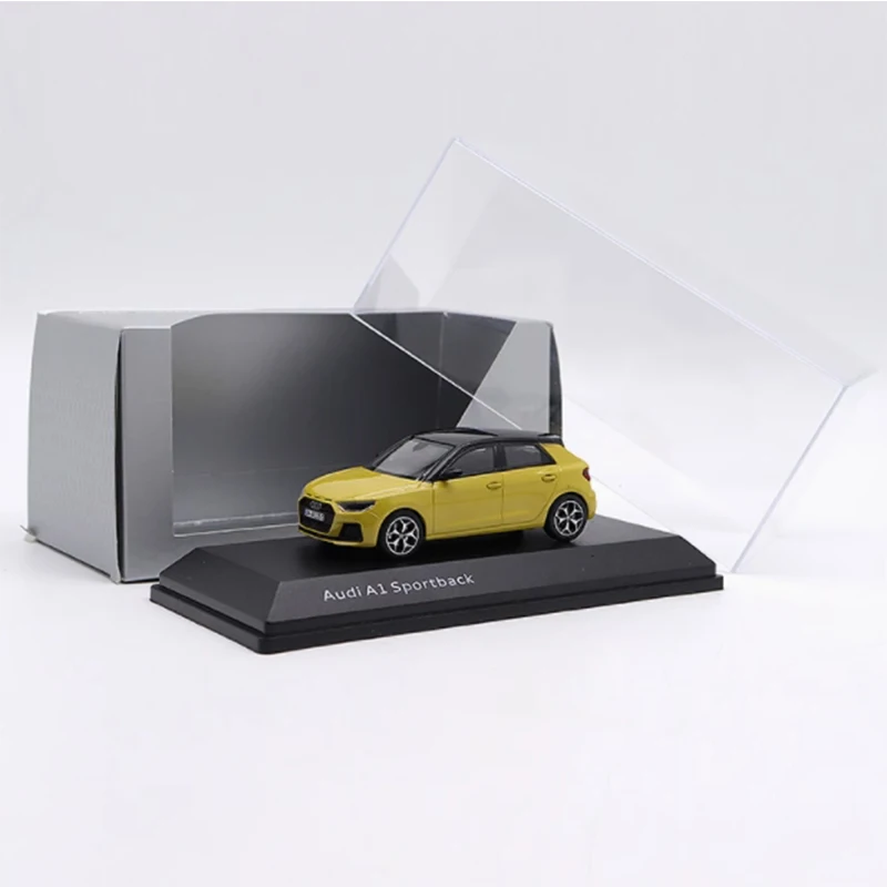 

Diecast Original 1:43 Scale 2019 A1 Sportback Simulation Alloy Car Model Static Display Collectible Gift Decration Souvenir