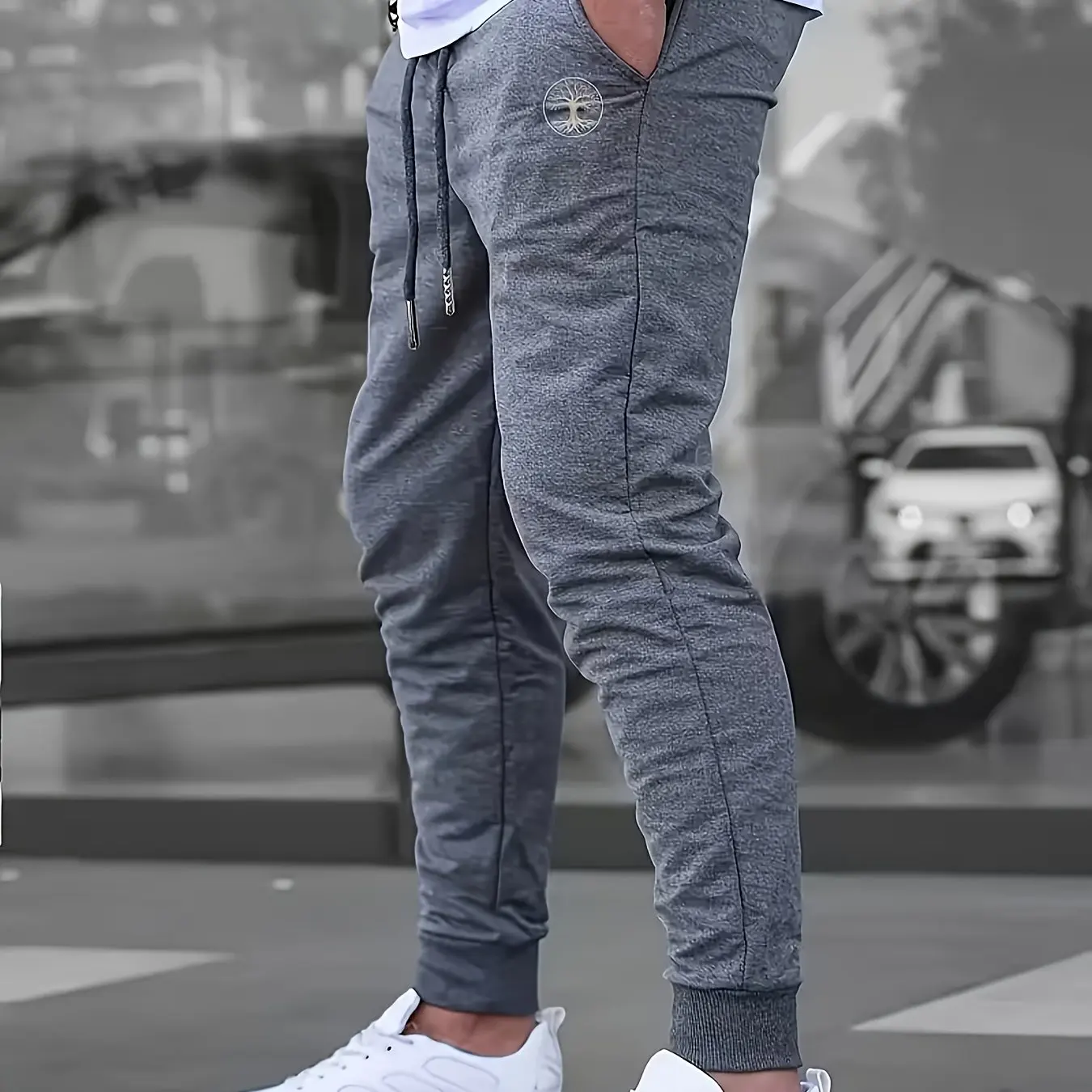 Classic sports pants, jogging pants, breathable fabric casual pants, fitness pants, suitable for outdoor running and exercise.