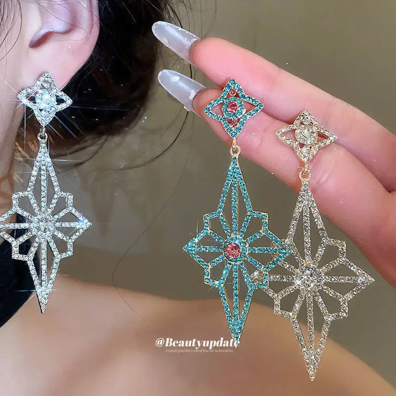 Elegant Silver Needle European American Cross Border Diamond Studded Diamond Shaped Flower Palace Style Elegant Sophisticated