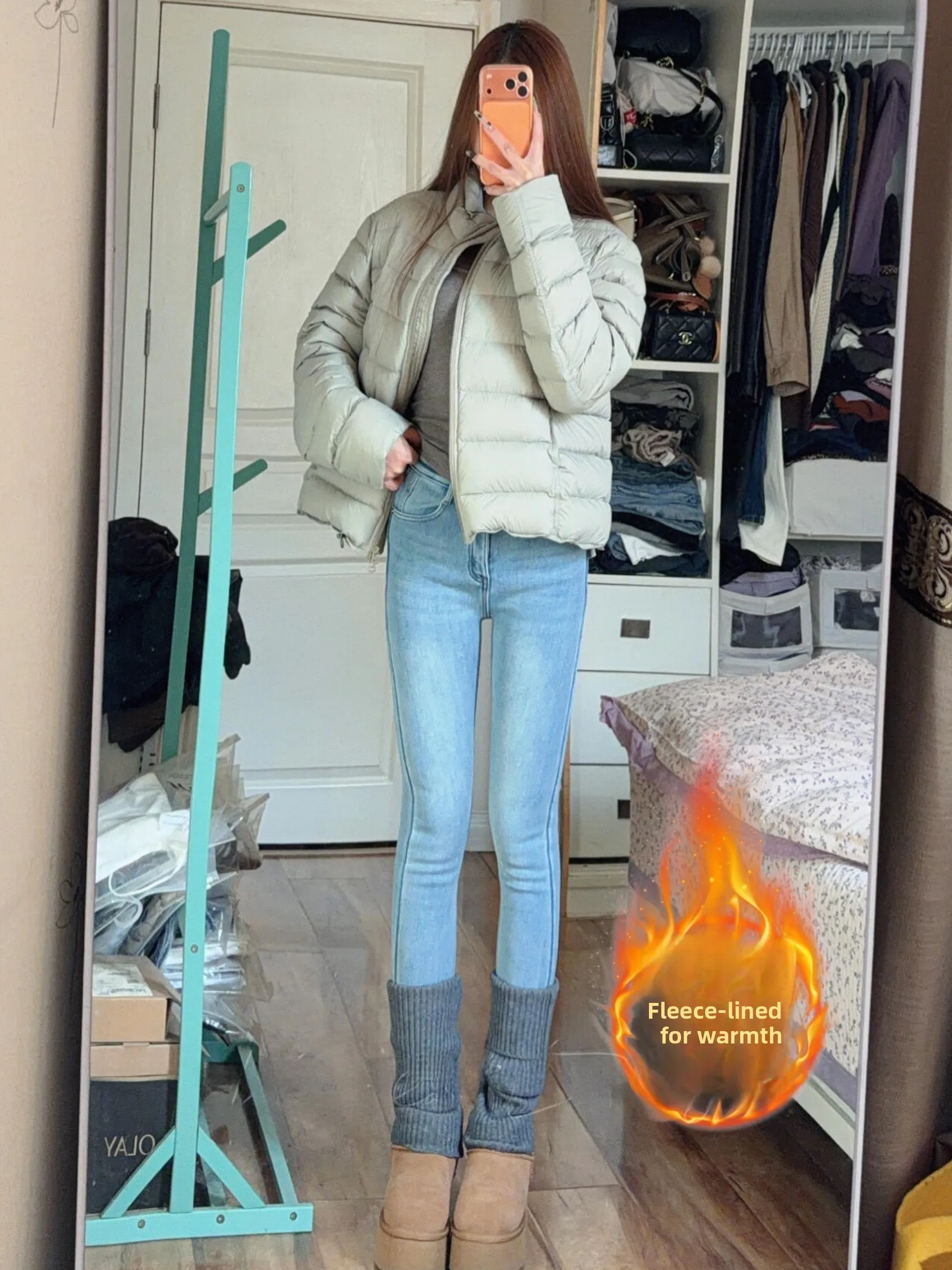 

Корейские джинсы из денима на флисовой подкладке для женщин: зауженные брюки с высокой талией и расклешенным низом для весны, осени и зимы, модная повседневная одежда