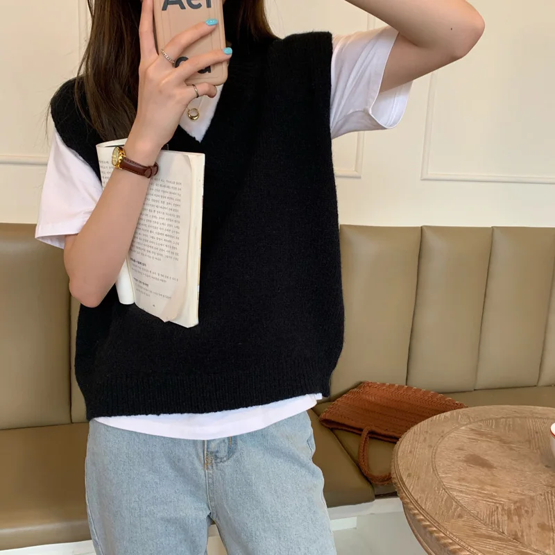 Sweater Vest Women Autumn Spring V-neck Sleeveless Casual Loose Knitted Solid Simple All-match Fashion Korean Style Females Tops