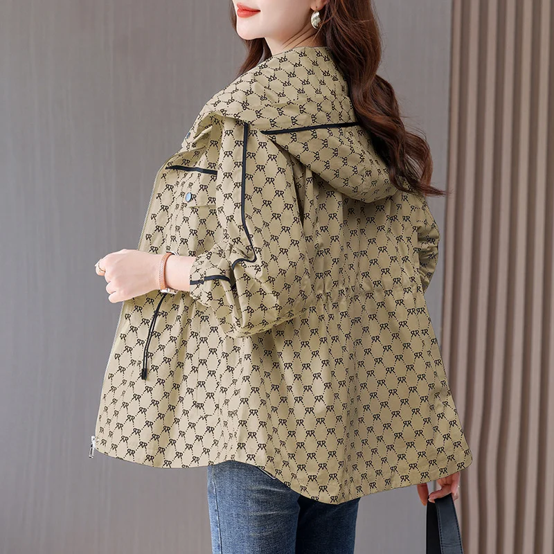 2024 New Spring Autumn Korean Casual Hooded Windbreaker Women Loose Temperament Fashion Print Trench Coat Female Outerwear