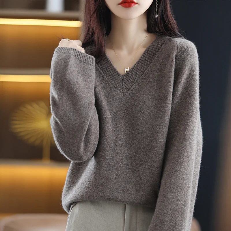 2023 Autumn And Winter New Solid Color V-Neck 100% Pure Wool Sweater Women\'s Loose Knitted Bottoming Long-Sleeved Sweater JQ143