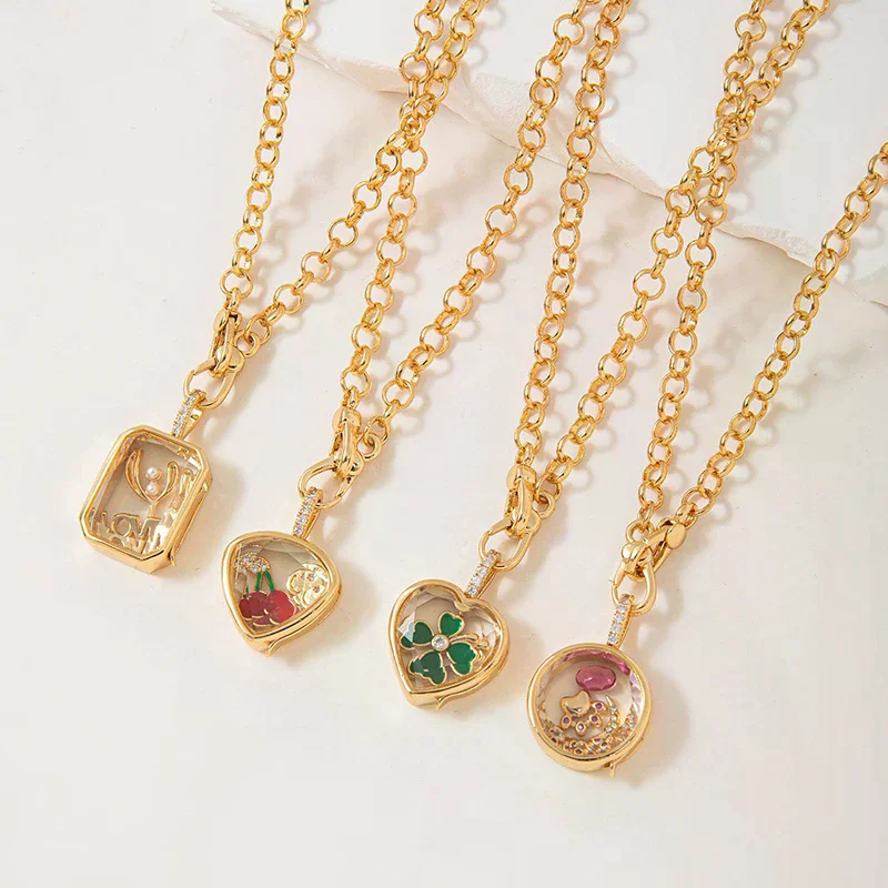 Retro Personality Picture Box Pendant With Openable DIY Pendant Hollow Design Transparent Box Gold-plated Color Preservation