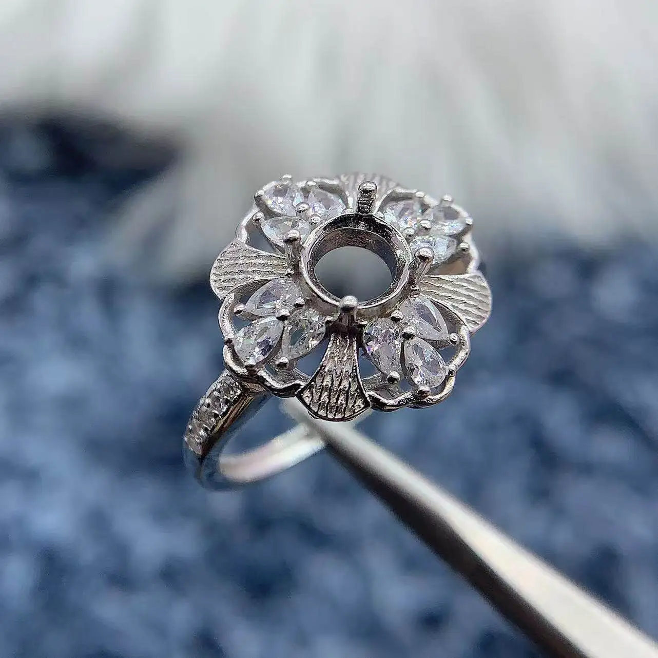 

MeiBaPJ Inlay Round 6 mm S925 Sterling Silver DIY Ring Setting For Women Deluxe Edition Fine Charm Jewelry Accessories Wholesale
