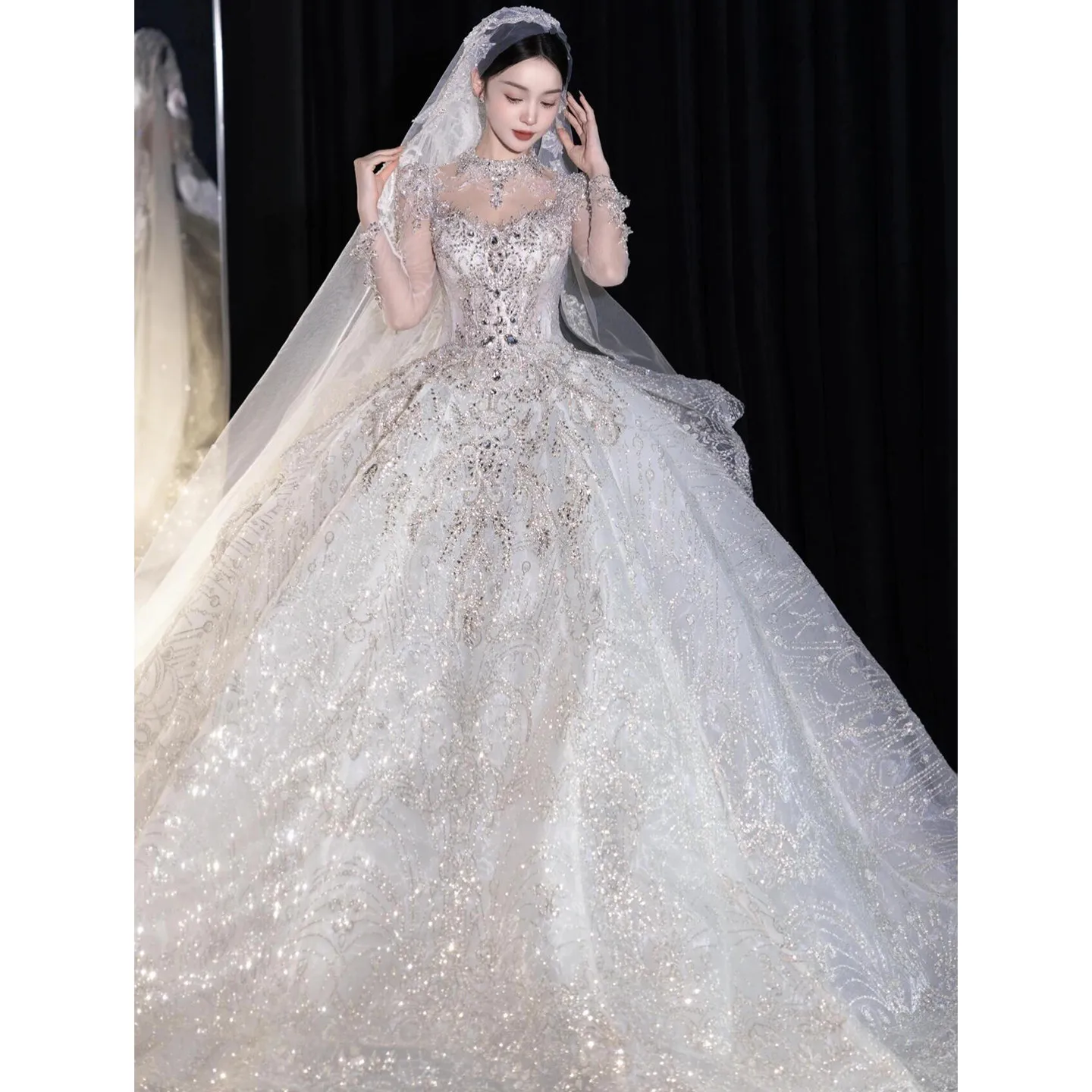 Saudi Arabia Wedding Dress 2026 High Waist Ball Gowns Bridal Gowns Tulle with Beading Crystal Court Train Wedding Gowns