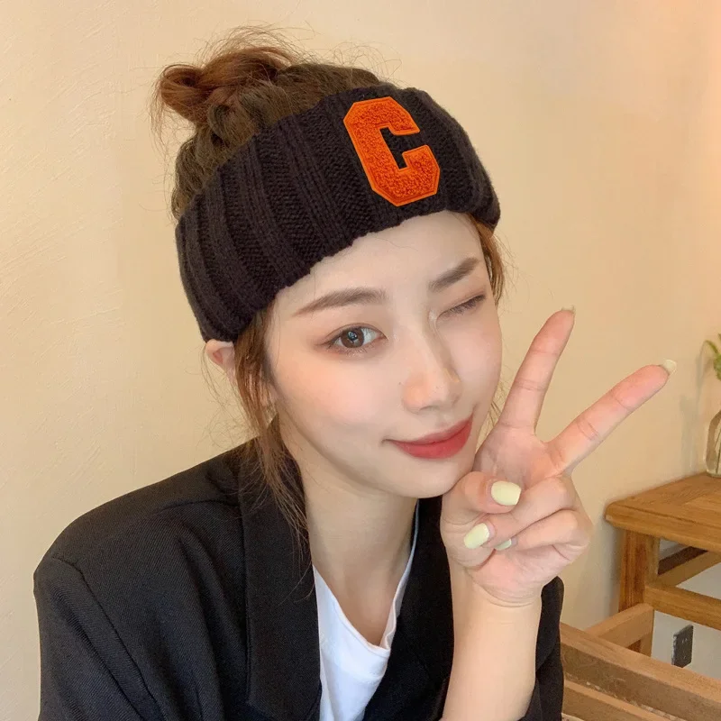 Knitted Woolen Headband Embroidered C Letter Solid Color Wide-brimmed Headband Simple Wash Headgear Daily Accessories