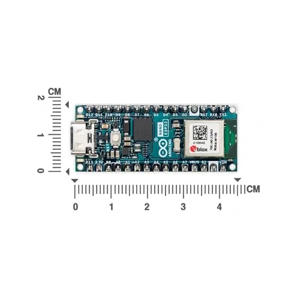 Płytka rozwojowa Arduino Nano ESP32 z mikrokontrolerem montowanym na pinie obsługuje sterowanie głównym WiFi Bluetooth