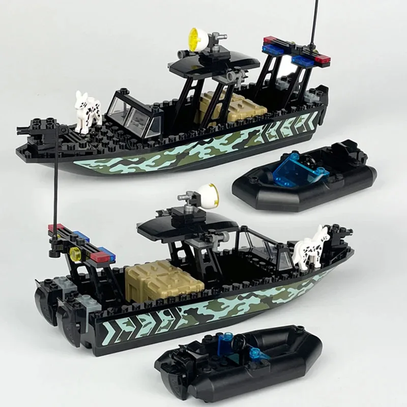 

MOC World Camo Submarines Police Dog Speedboats Rubber Boats War Scene Military Building Blocks Model Bricks Kits Sets Ideas