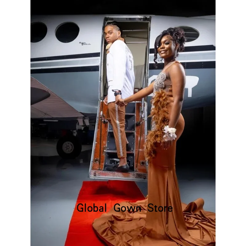 Latte Brown Mermaid Luxus-Abschlussballkleider 2026, Perlen-Strasssteine, Abschlussfeier-Kleider für schwarze Mädchen, individuell gestaltet