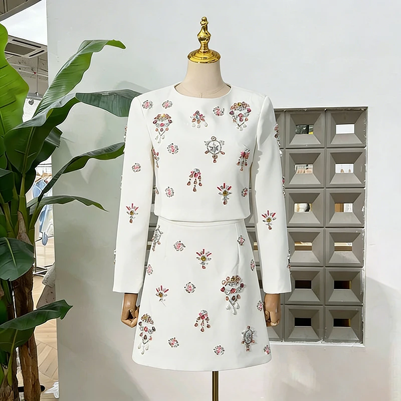 

KBQ однотонные комплекты из двух предметов с бриллиантами для женщин, топы с круглым вырезом и длинными рукавами, мини-юбка с высокой талией, элегантный комплект в женском стиле