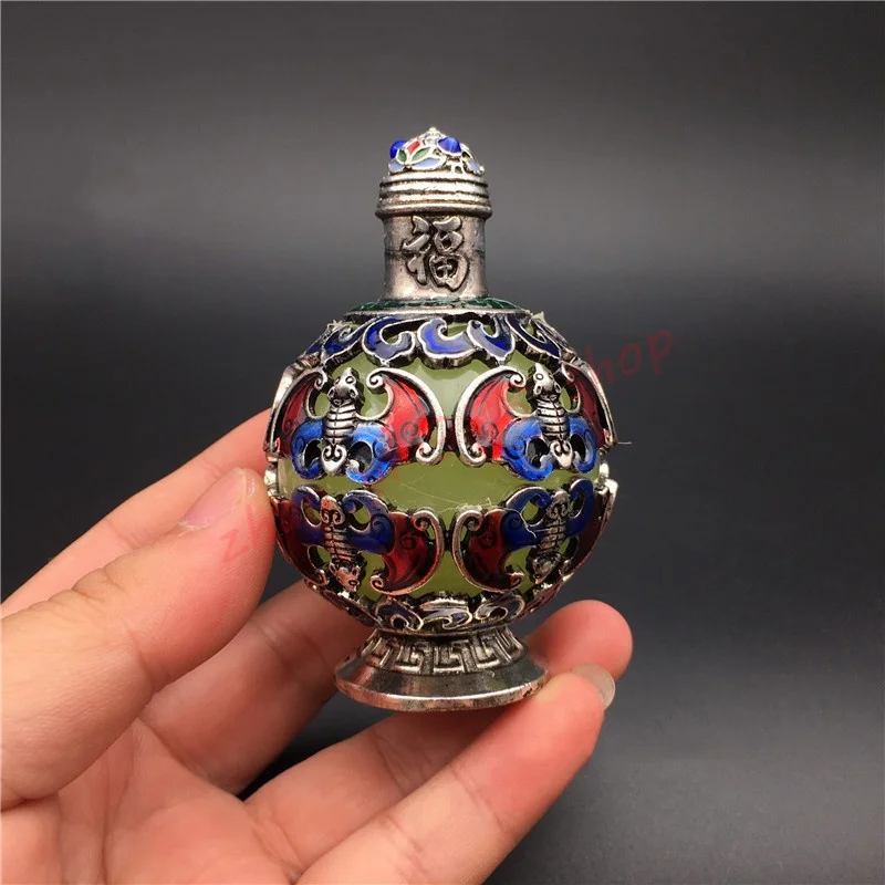 

Double sided pure copper snuff bottle, painted snuff bottle, folk handicrafts,Old thing