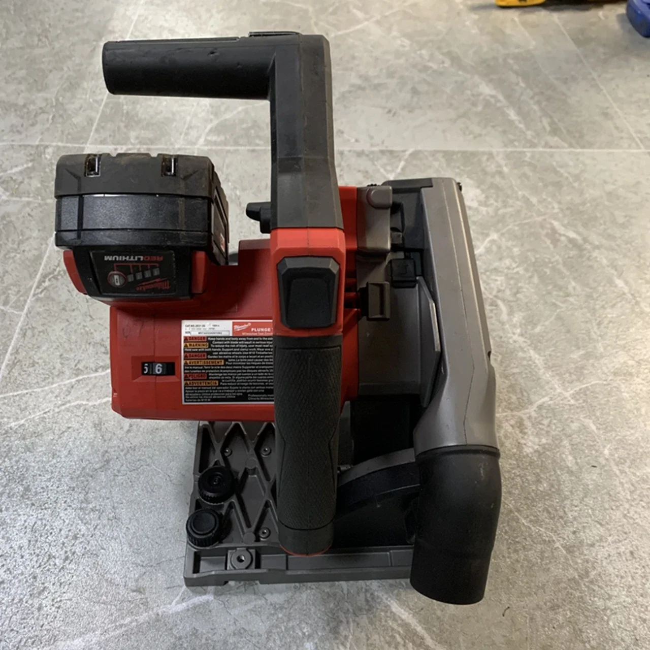 Milwaukee 2831-20 M18 FUEL 18V 6-1/2\