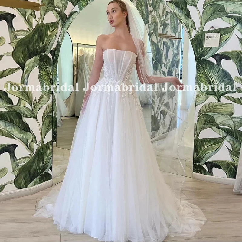 Strapless Tulle Boho Wedding Dress with Exposed Boning Chic Appliques White Illusion Bodice Beach Bridal Gowns Christmas Dress