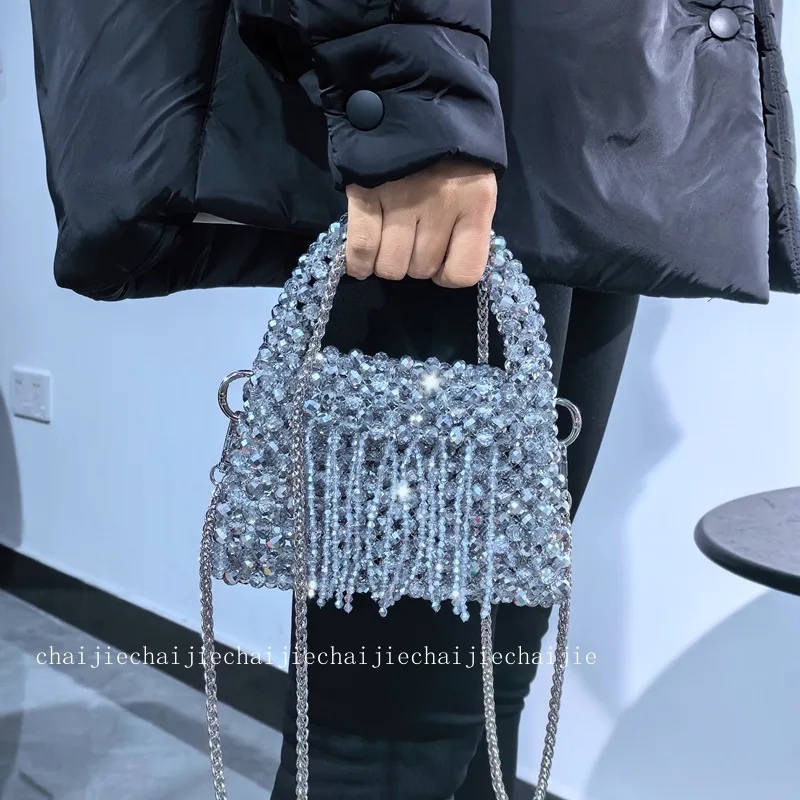 Imagem -04 - Bolsa Crossbody de Mão com Borla Frisada Prata Brilhante Cristal Espumante Dinâmico Artesanal Alta Qualidade Corrente de Cristal Novo 2023